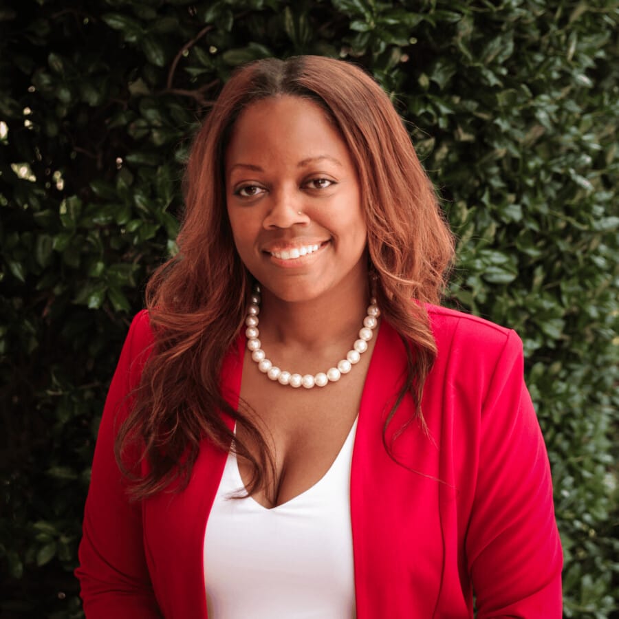 Dr. Nicole Allen